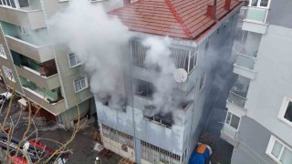 Çekmeköyde mobilya atölyesinde çıkan yangın korkuttu: 3 katlı bina kullanılamaz hale geldi