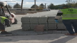 Çivril Belediyesi uzun yıllardır yapılmayan Kızılcasöğüt Mahallesi üst yapı çalışmalarına başladı