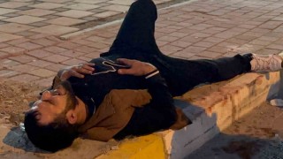 Çocuklara verdiği sigara canından ediyordu