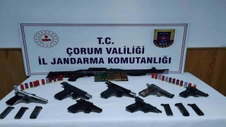 Çorumda kaçak silah operasyonu