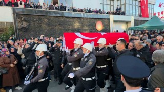 DEAŞ operasyonunda şehit olan polis memuru memleketinde toprağa verildi