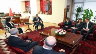 DEM Partiden CHPye ziyaret