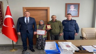 Denizlide 3 kadın gayrimenkulünü jandarmaya bağışladı