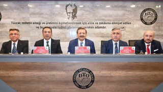 Denizliden Ankaraya seslenen Hisarcıklıoğlu üyelerinin KDV alacağını istedi