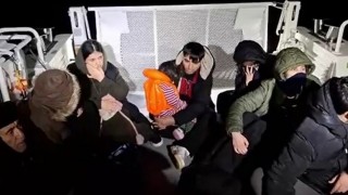 Didim açıklarında 29 düzensiz göçmen kurtarıldı