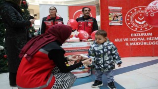 Dijital dünyada çocuk haklarına destek için Erzurumda imza kampanyası