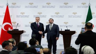 Dışişleri Bakanı Fidan SDGnin Suriye ordusuna entegrasyonu sürecinde İsrail engeline işaret etti
