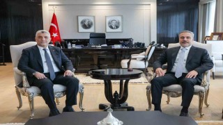 Dışişleri Bakanı Fidan, Ticaret Bakanı Bolat ile görüştü