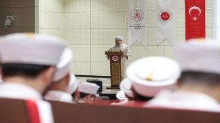Diyanet İşleri Başkanı Arpaguş: Kurslarımızı Peygamber Efendimizin örnekliğinin hayata taşınması hususunda güçlü bir zemin olarak değerlendiriyoruz