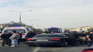 Diyarbakırda otomobiller çarpıştı: 4 yaralı