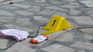 Diyarbakırda sinir krizi geçiren anne 2 aylık bebeğini pencereden attı
