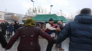 Dolu yağışı horona engel olmadı