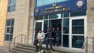 Edirne Kapıkulede tarihi eser operasyonu: Büyük İskender portreli sikkelerle kaçarken yakalandılar