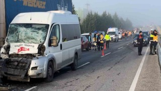 Edirnede 10 araçlı zincirleme kaza: 5 yaralı