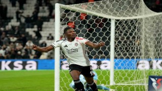 El Bilal Toure gollerine devam ediyor