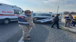 Elazığda trafik kazası: 3 yaralı