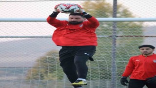 Elazığsporda kaleci Muammere kulüp bulması için izin verildi