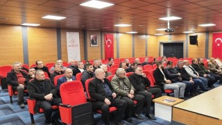 Emet ve Hisarcıkta muhtarlara Aile Yılı konulu eğitim verildi