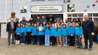 Emirdağ Fatih İlkokulu ‘İlkokullar Arası En İyi Cümle / Afiş Yarışmasında birinci oldu