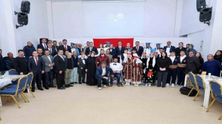 Engeller sevgiyle aşıldı: Ahlatta özel gün için anlamlı buluşma