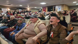 Engelliler Gününde hazırladıkları gösteriyle farkındalık oluşturdular