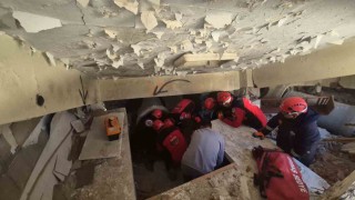 Enkazda yaralı aradılar: Tekirdağda deprem tatbikatı