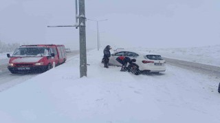 Ercişte trafik kaza: 1 yaralı