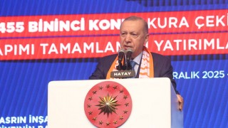 Erdoğan: “Deprem Turistleri Yok Ama Biz Buradayız”