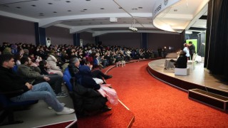 Erenlerde Fadıl &amp; Faik Yanlış Anlama oyunu sahnelendi