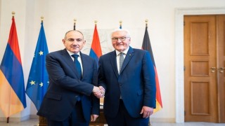 Ermenistan Başbakanı Paşinyan, Almanya Cumhurbaşkanı Steinmeier ile görüştü