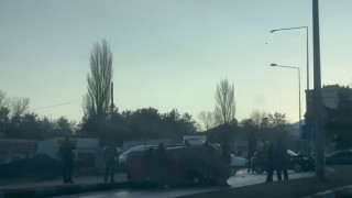 Erzurumda gizli buzlanma trafik kazalarına neden oldu