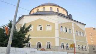 Esenyurtta yarım kalan ibadethaneler tamamlanıyor
