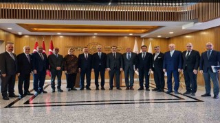 Eskişehir heyetinden Bakan Uraloğluna ziyaret