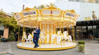 Espressolabden Tommy Cash sürprizi