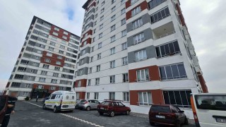 Evi taşınırken tartıştığı nakliyeciyi bıçakladı