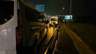 Eyüpsultanda yağış nedeniyle 7 araç birbirine girdi: 2 yaralı