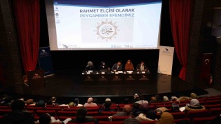 Fakülte öğrencileri, Peygamber Efendimizi anlattı: Peygamber sevgisi ailede bir kimlik inşası