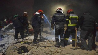 Fasta çöken binalarda can kaybı 22ye yükseldi