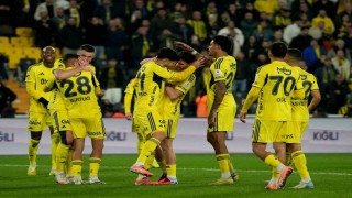 Fenerbahçe, ligde 16. haftayı da namağlup kapattı