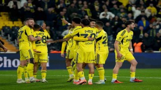 Fenerbahçe, ligde 2 maç sonra kazandı