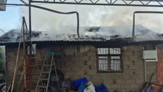 Fethiyede ev yangınında yaralanan 92 yaşındaki kadın hayatını kaybetti