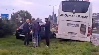 (Firma adı açık verilmiş Ali Osman Ulusoy) Yolcu otobüsü otomobile çarptı: 1 yaralı