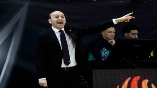 Galatasaray, başantrenör Yakup Sekizkök ile yollarını ayırdı