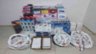 Gaziantepte 1,3 milyon TLlik kaçak elektronik eşya ele geçirildi: 1 gözaltı