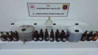 Gaziantepte 140 litre sahte, 39 bin litre kaçak alkol ele geçirildi