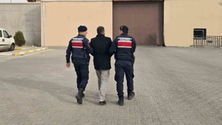 Gaziantepte aranan 3 şahsı jandarma yakaladı