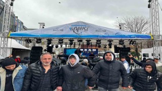 Gaziosmanpaşada Karadeniz rüzgarı: Festivalde 10 ton hamsi ikram edildi