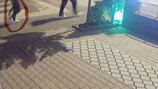 Gece yarısı çiğ köfte dükkanını kurşunlayıp, kaçtılar