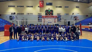 Gençler filede il birinciliği için mücadele etti