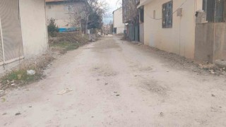 Gölbaşı ilçesinde mahallelinin asfalt tepkisi